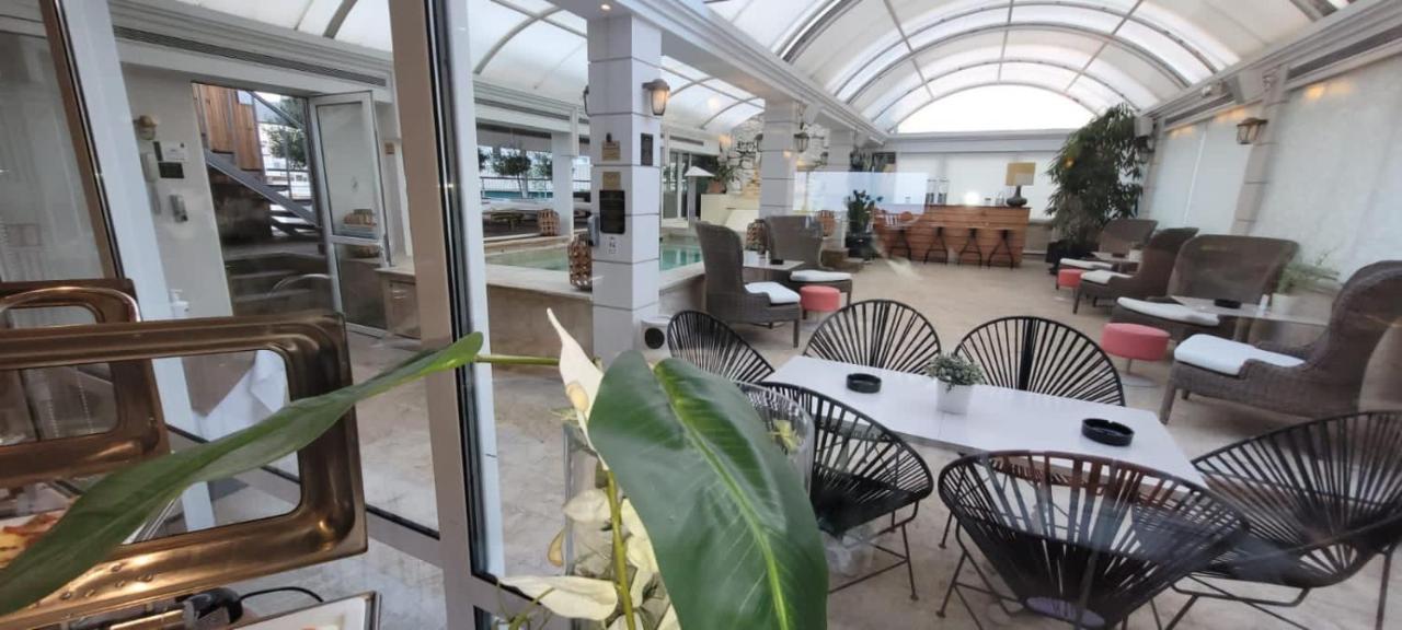 Coral Hotel 4*